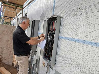 Professional Licensed Electrician